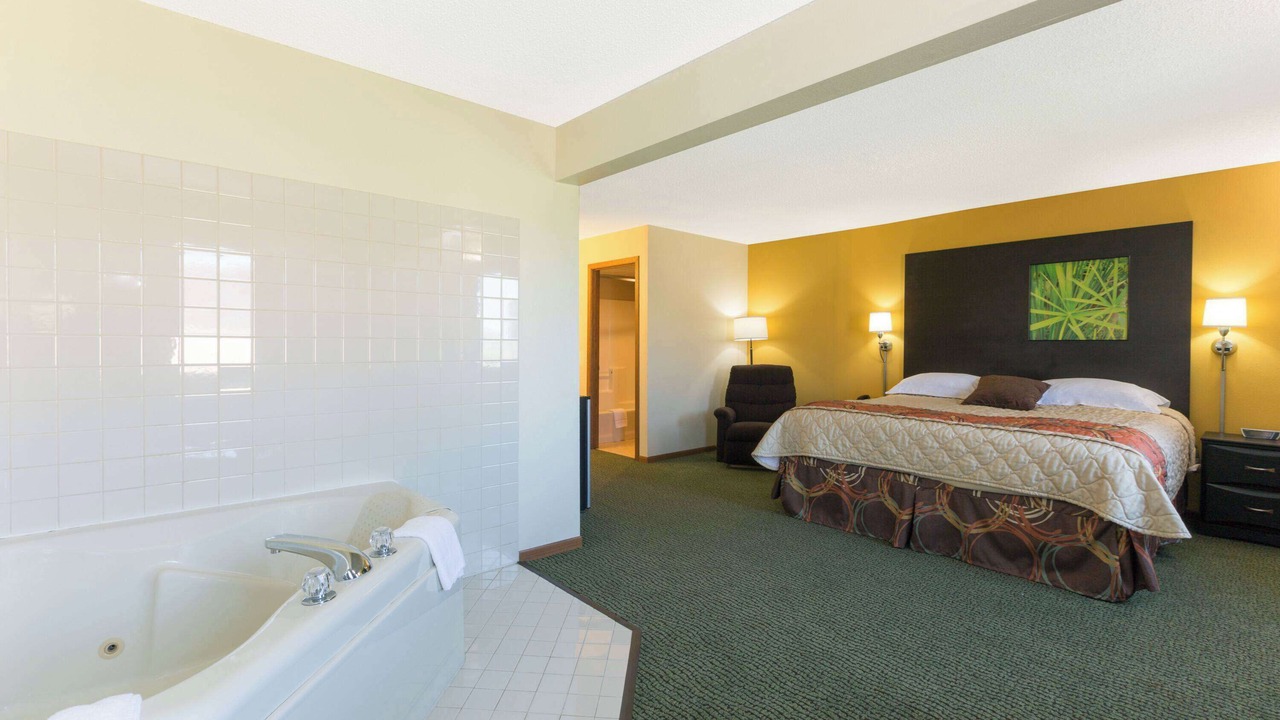 Photo of Others in Perry