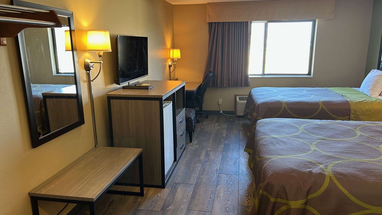 Photo of Bedroom in Perry