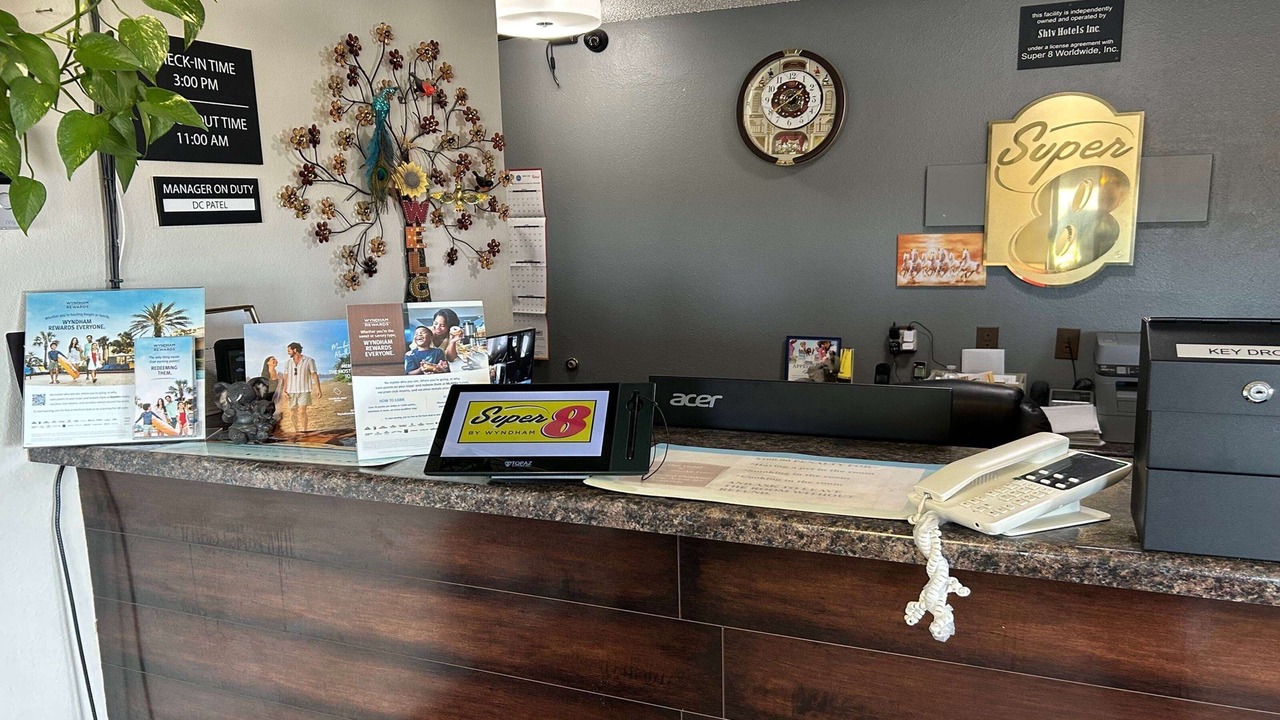 Photo of Others in Perry