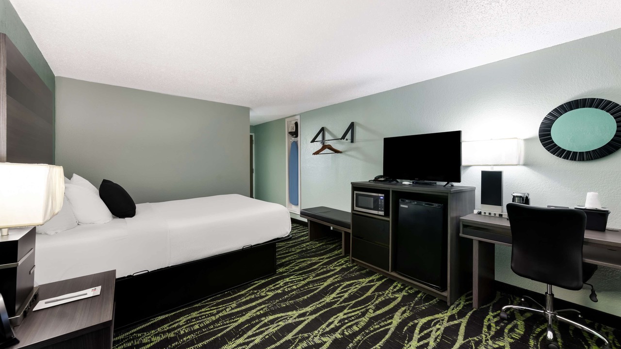 Photo of Bedroom in Liberty