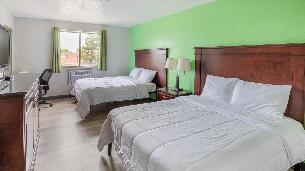 Photo of Bedroom in Lansing