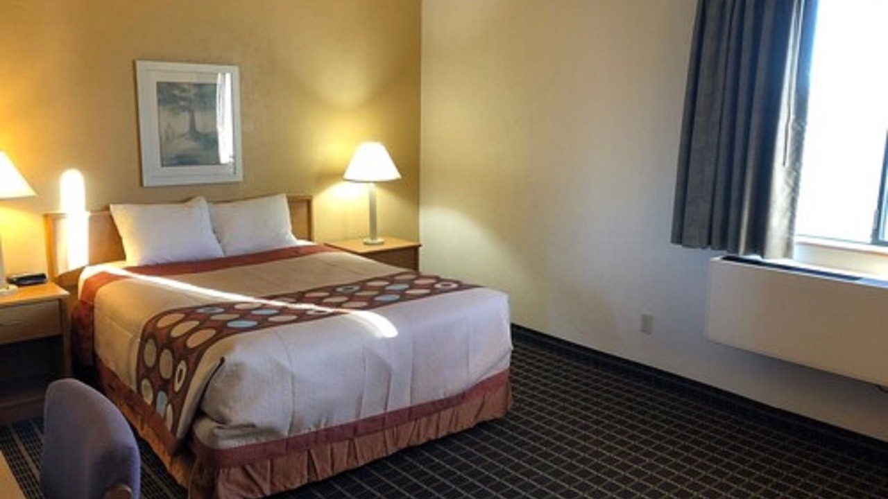 Photo of Bedroom in Altamont