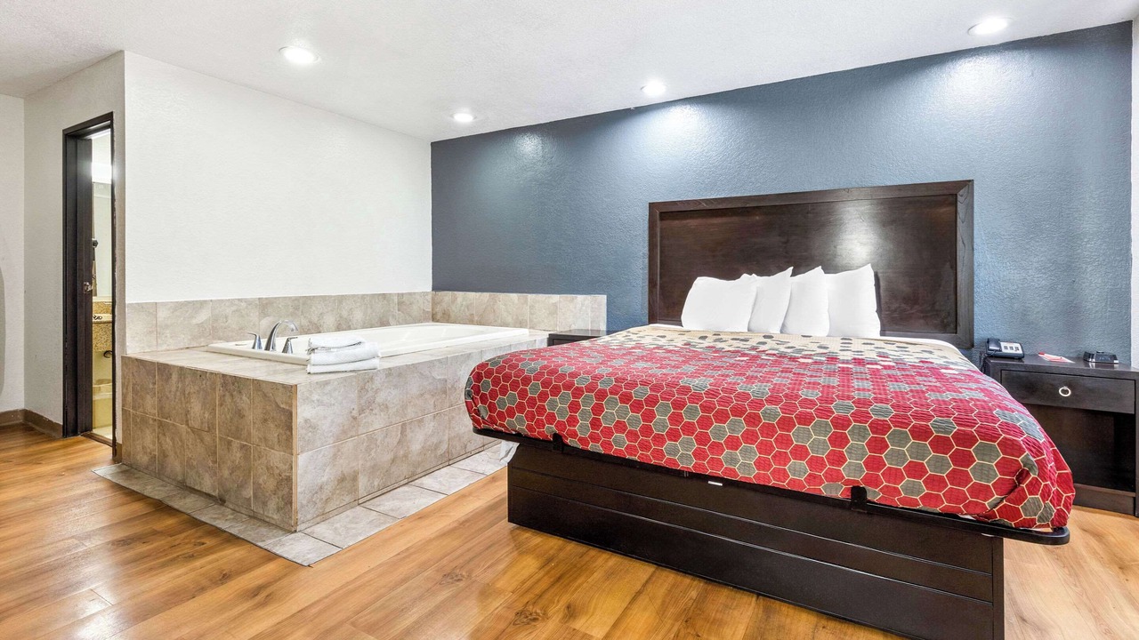 Photo of Bedroom in Montrose