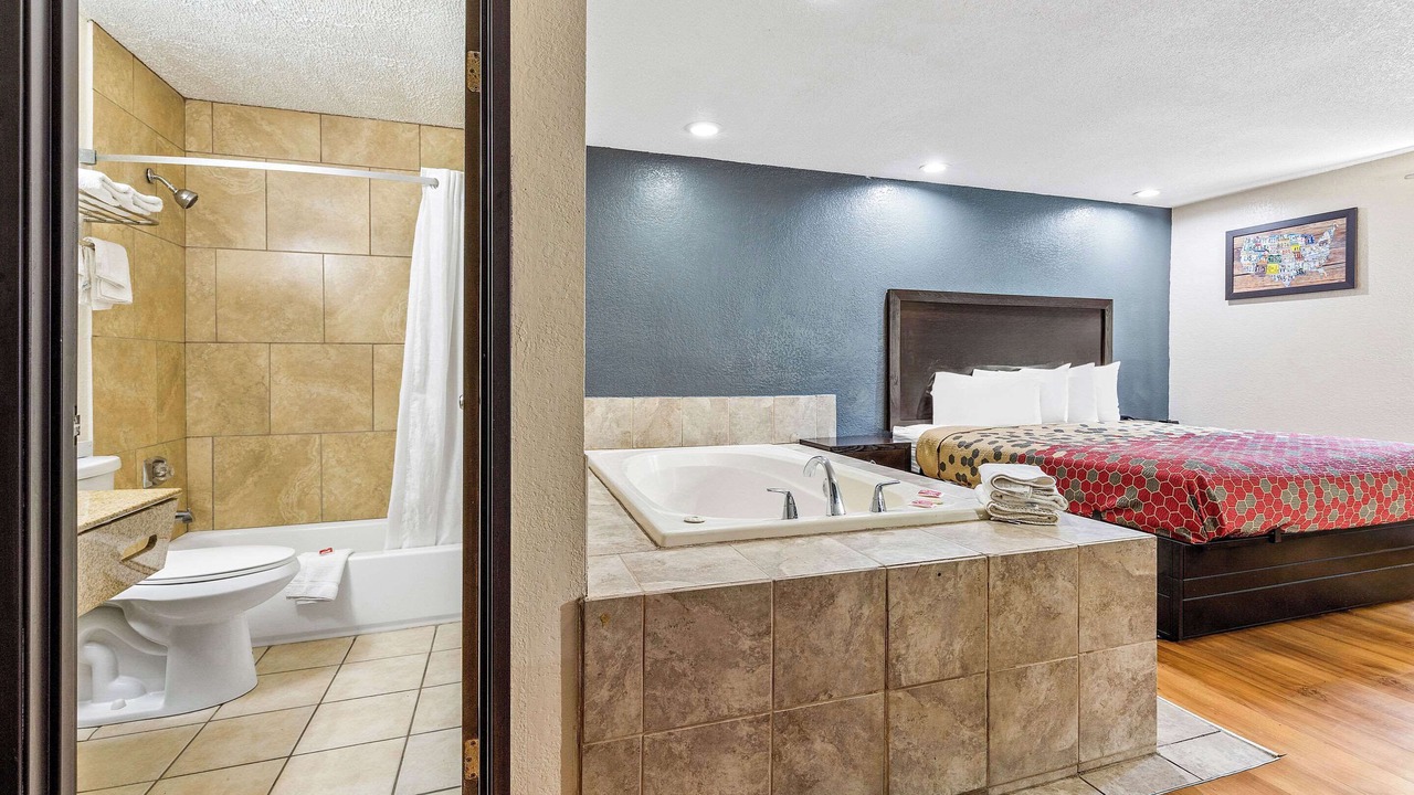 Photo of Bedroom in Montrose