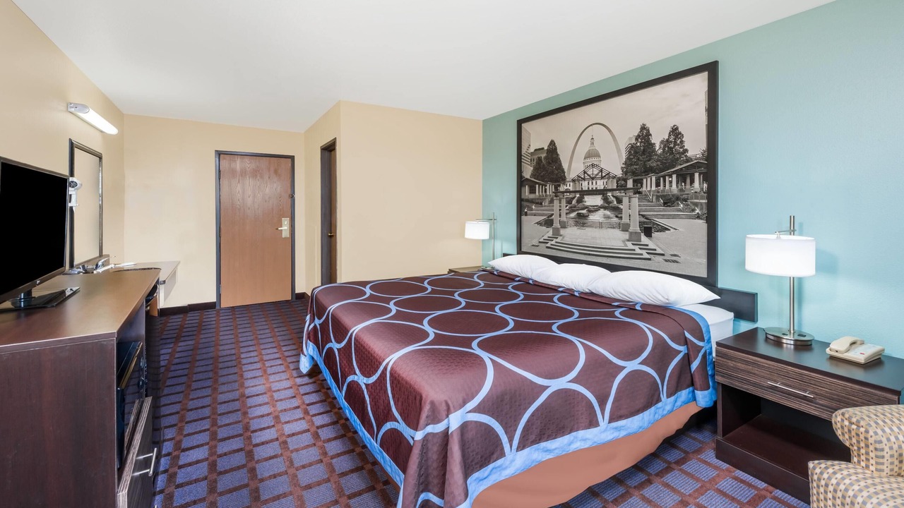 Photo of Bedroom in Okawville