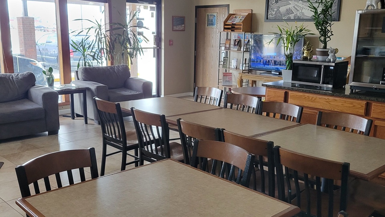 Photo of Others in Sullivan