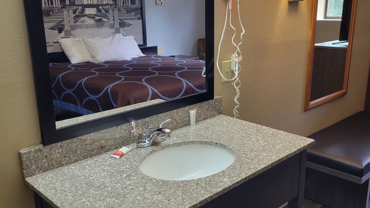 Photo of Others in Sullivan