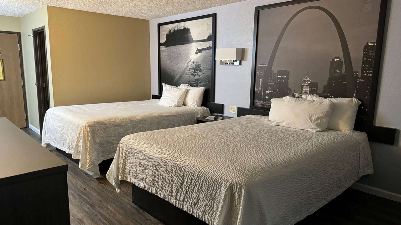 Photo of Bedroom in Sullivan