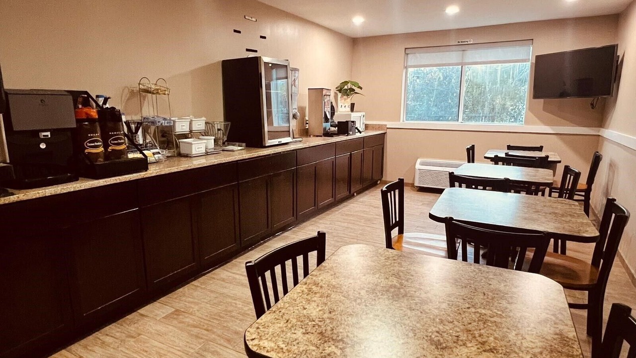 Photo of Others in Nyack