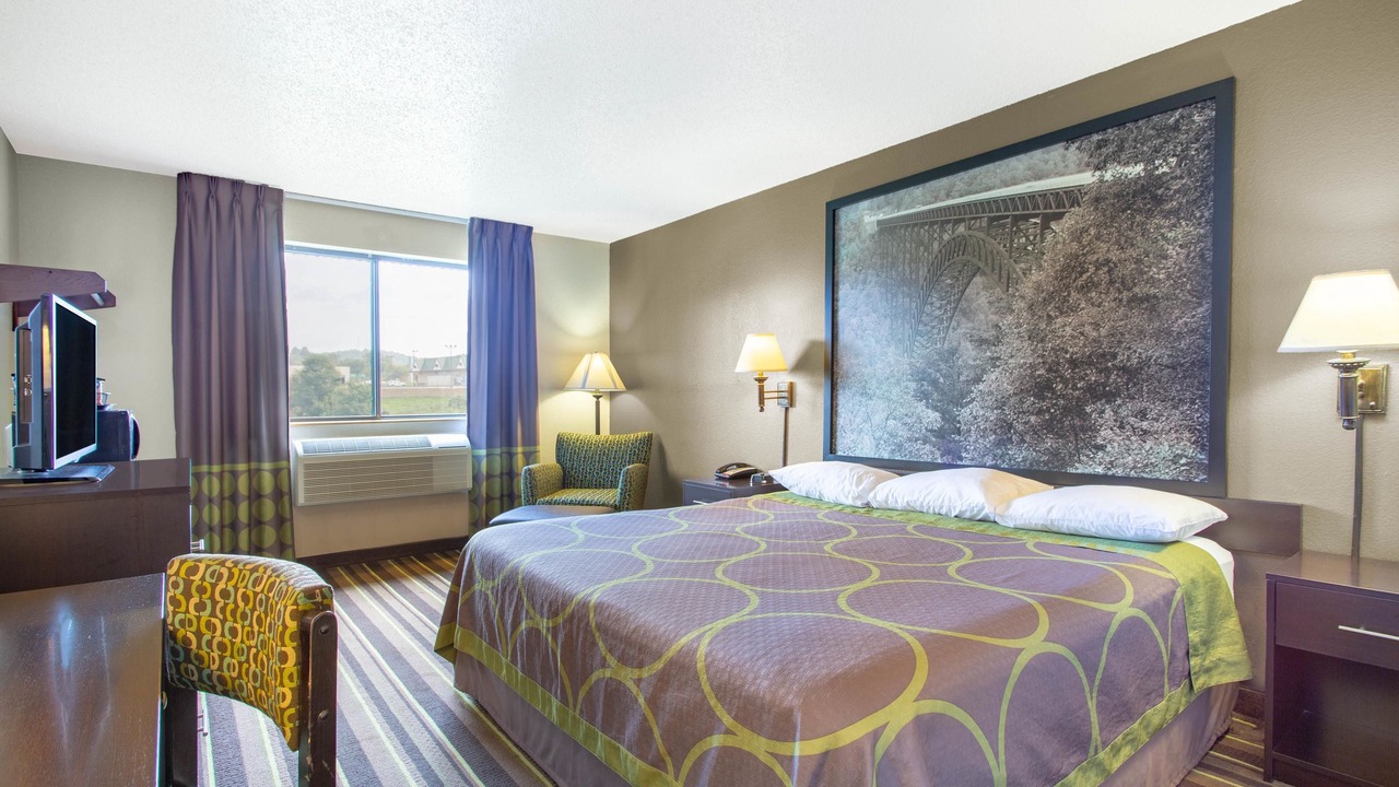 Photo of Bedroom in Weston