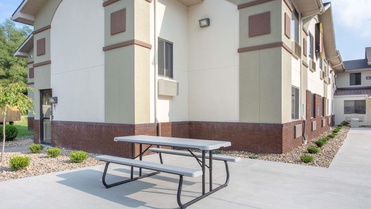 Photo of Outdoor in Weston