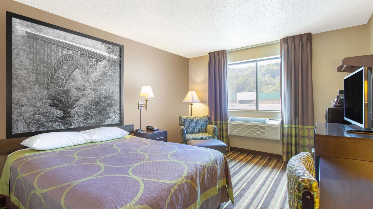 Photo of Bedroom in Weston