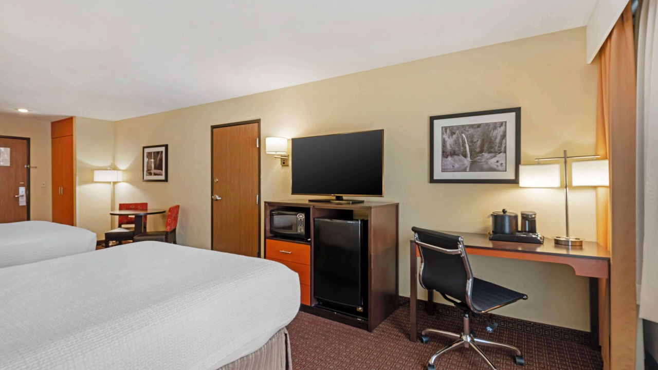 Photo of Others in Wood Village