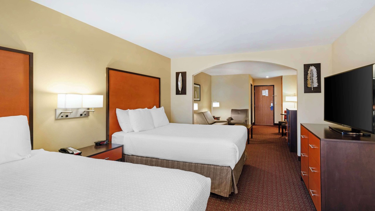 Photo of Others in Wood Village