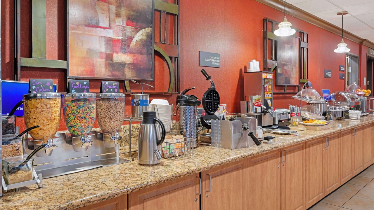 Photo of Others in Wood Village