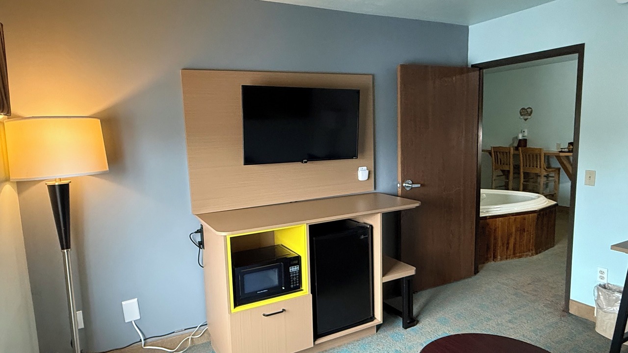 Photo of Bedroom in Tawas City