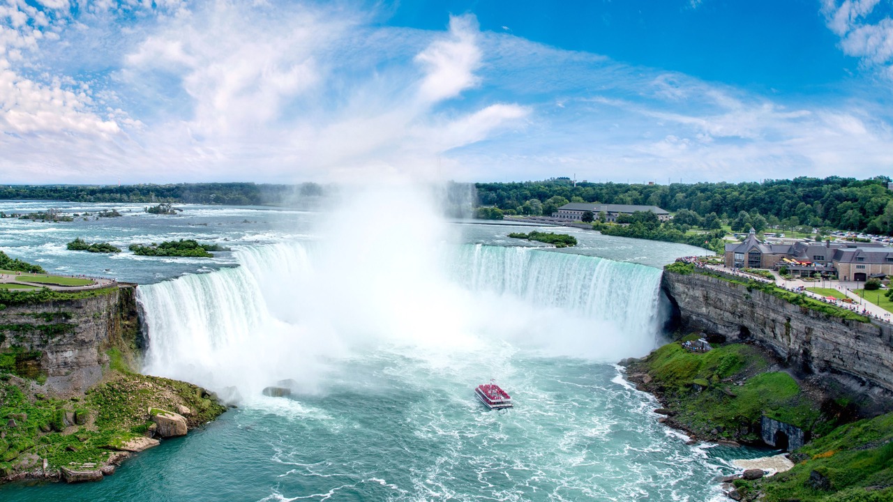 Photo of Others in Niagara Falls
