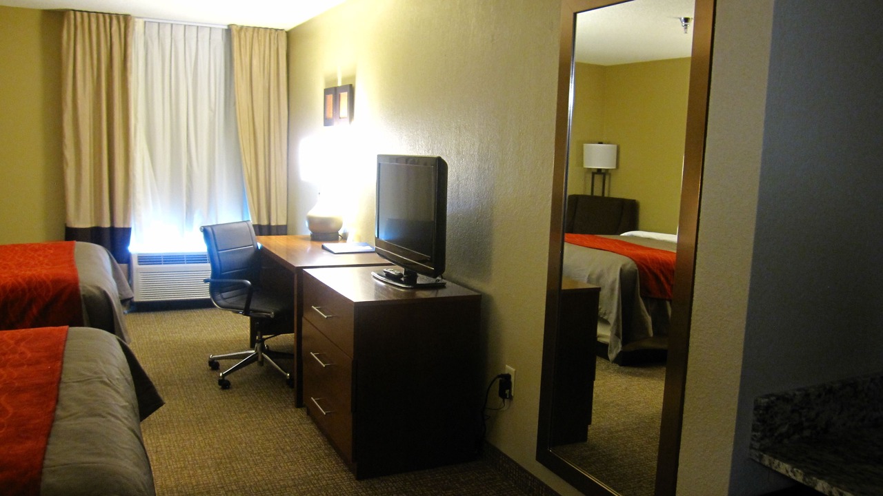 Photo of Bedroom in LaGrange