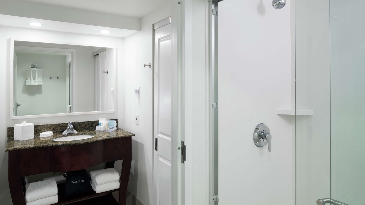 Photo of Bathroom in Downtown Memphis