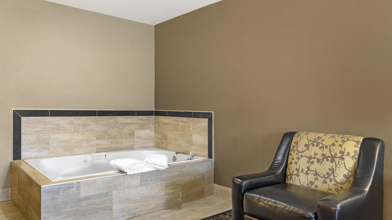 Photo of Others in Aberdeen