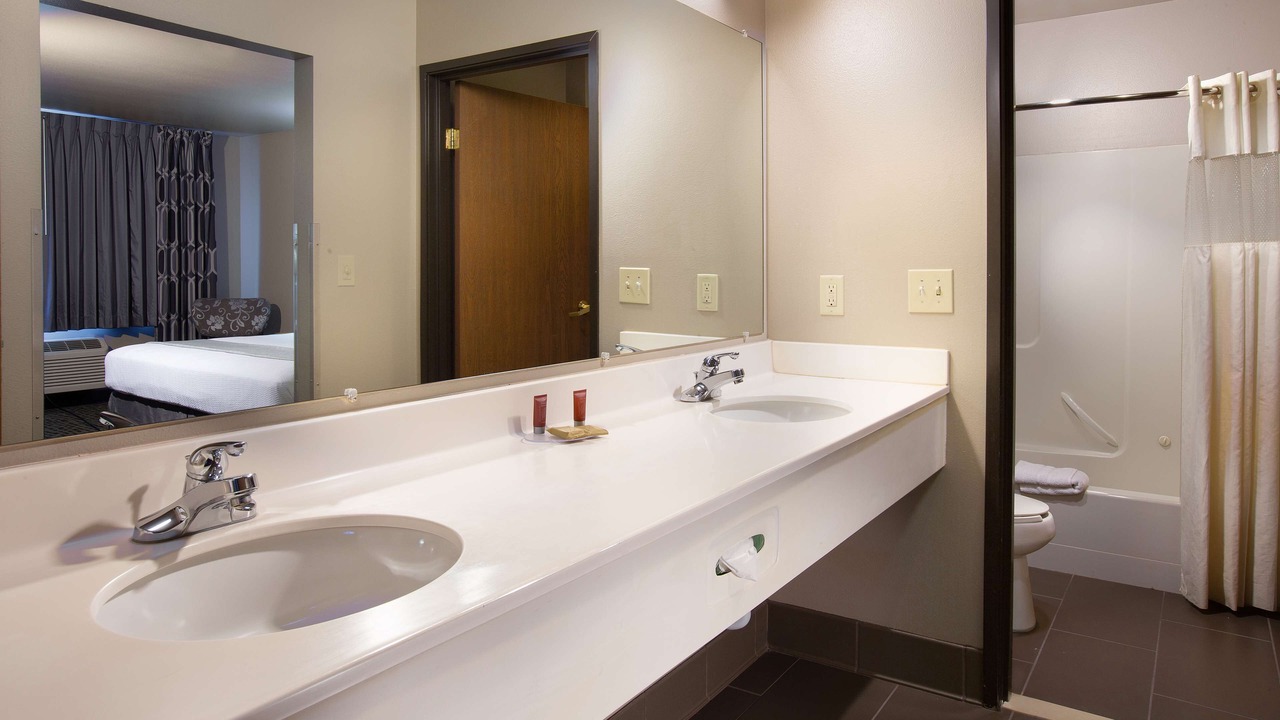 Photo of Bathroom in Pullman