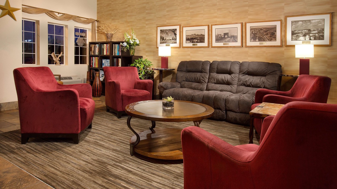 Photo of Others in Pullman