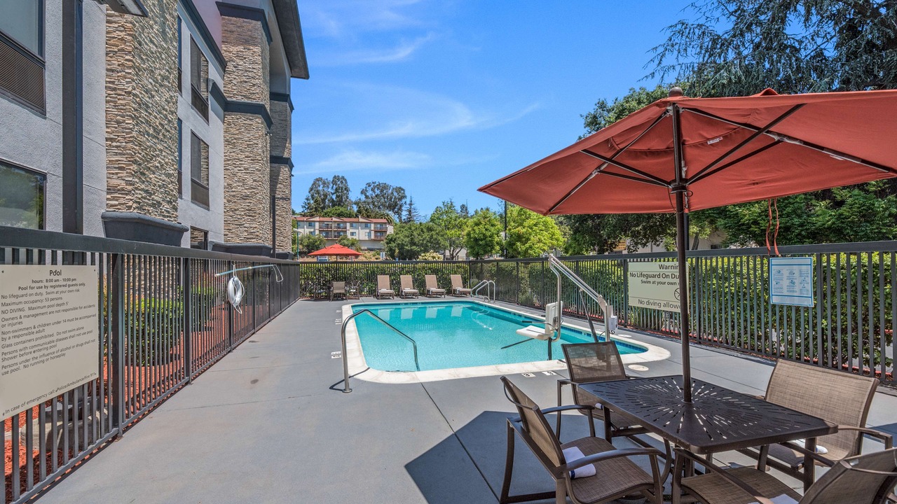 Photo of Outdoor in Hayward