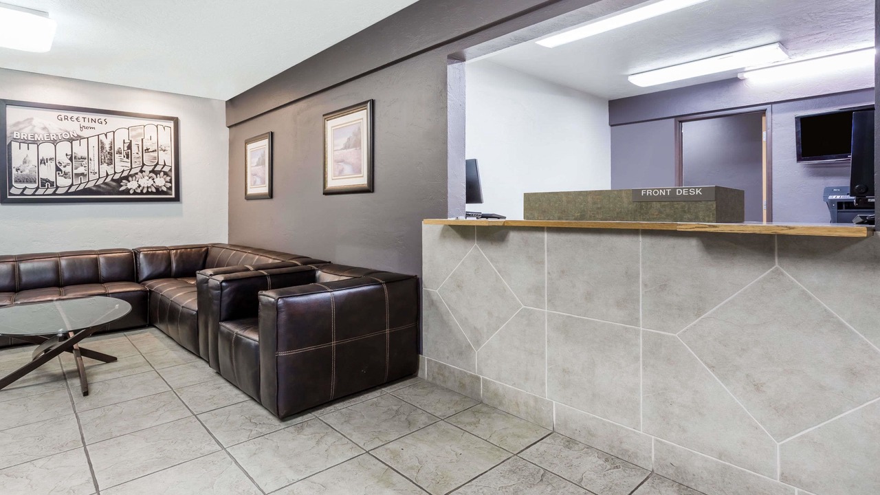 Photo of Livingroom in West Hills