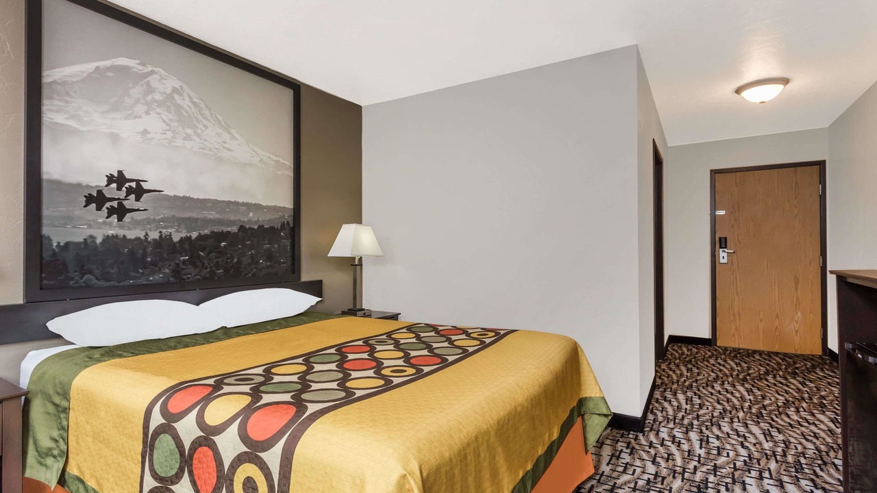 Photo of Bedroom in West Hills