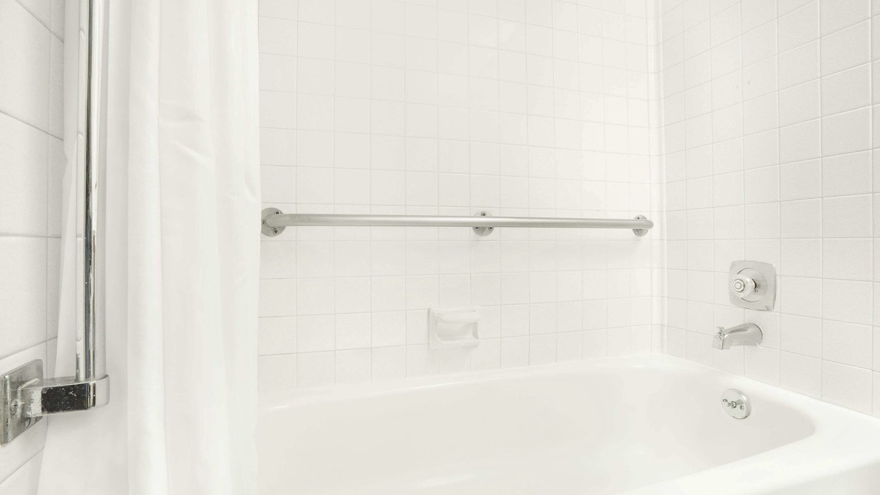 Photo of Bathroom in Riverton