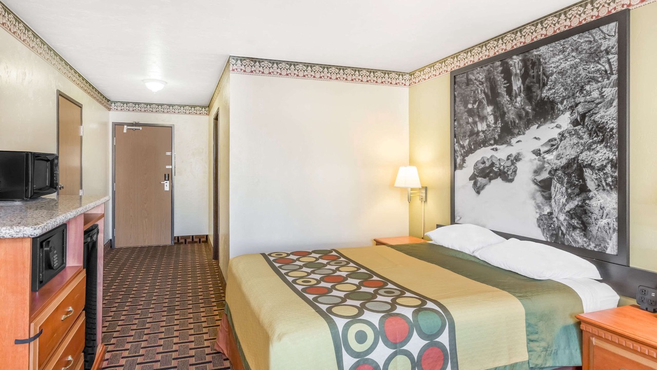 Photo of Others in Grants Pass