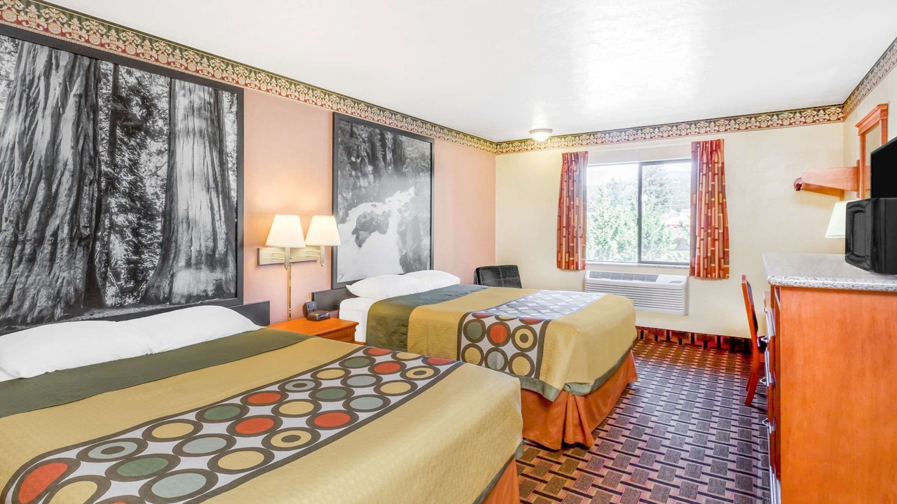 Photo of Others in Grants Pass