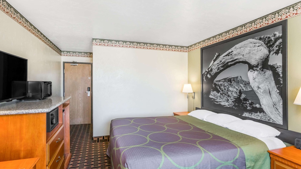 Photo of Others in Grants Pass