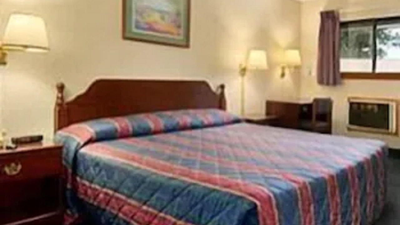 Photo of Bedroom in Enfield