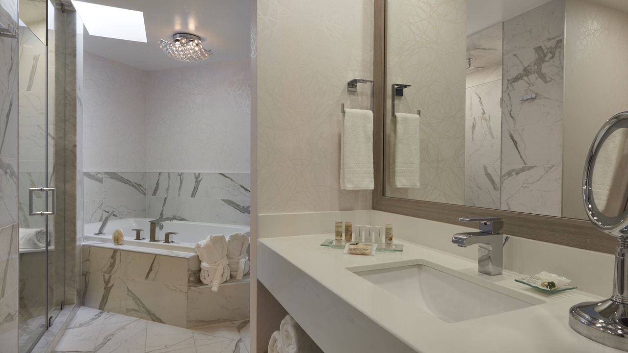 Photo of Bathroom in Glendale