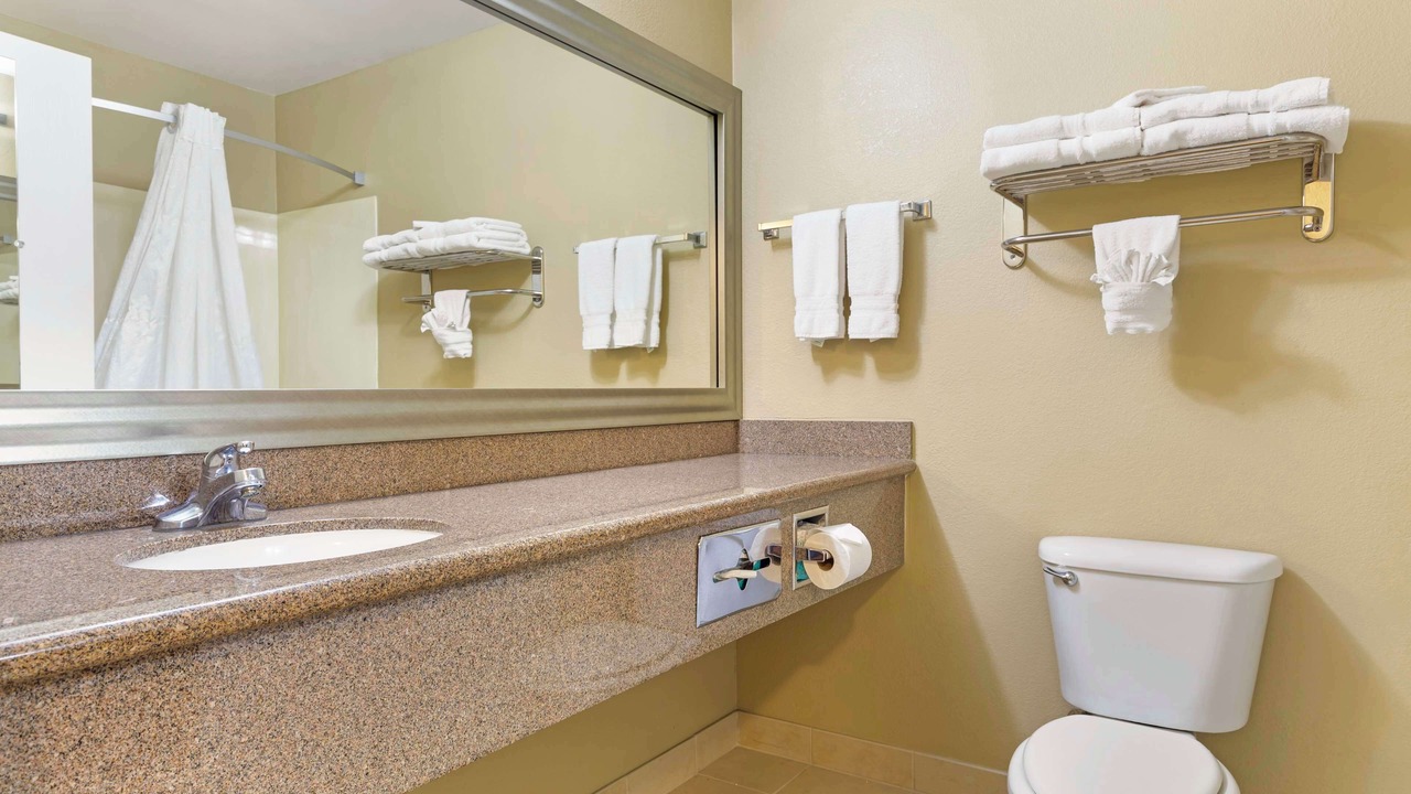 Photo of Bathroom in Bellmead