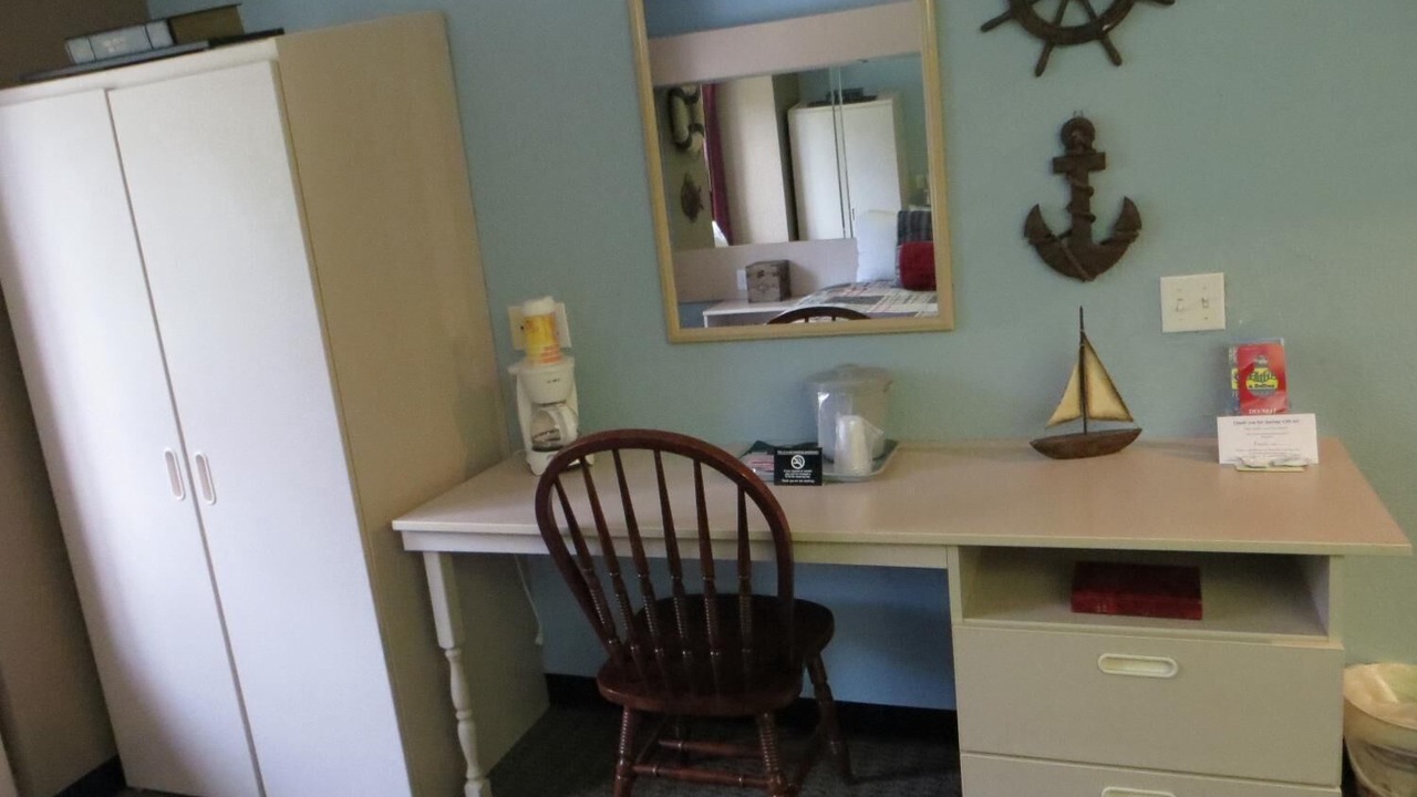 Photo of Bedroom in Grand Rivers
