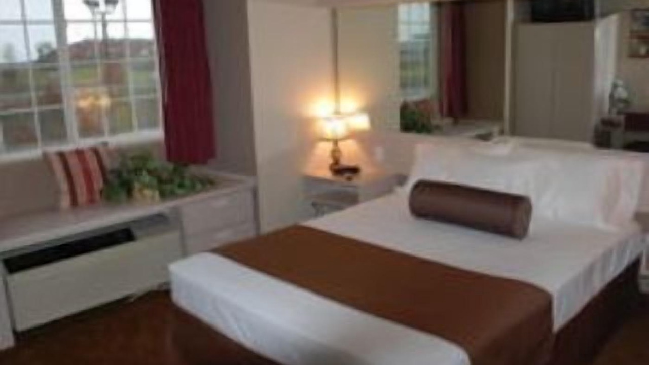Photo of Bedroom in Grand Rivers