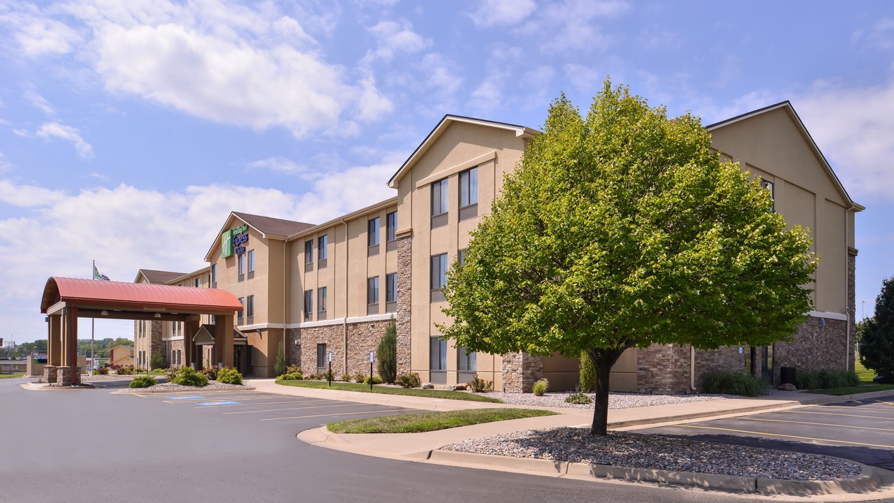 Photo of Outdoor in Topeka