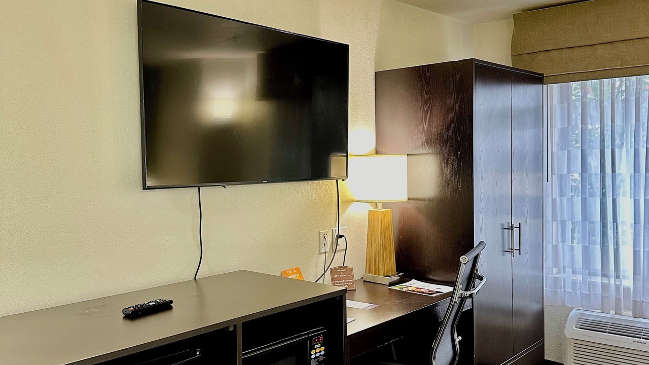 Photo of Bedroom in Tulsa