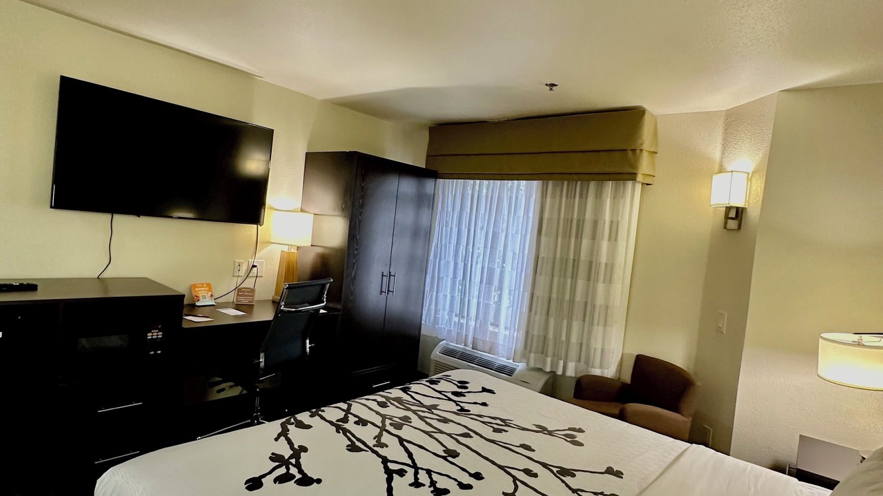 Photo of Bedroom in Tulsa