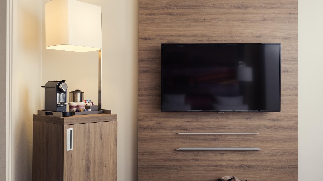Photo of Bedroom in Republique–Point-du-Jour
