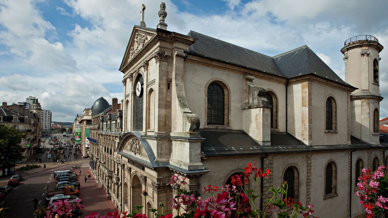 Photo of Bedroom in Saint Nicolas - Charles III - Ville vieille - Trois Maisons - Leopold