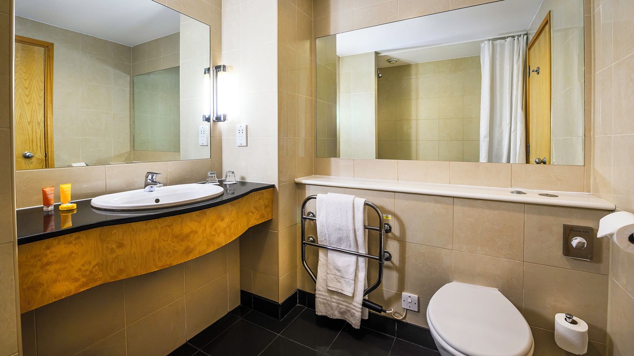 Photo of Bathroom in Ashmore Green