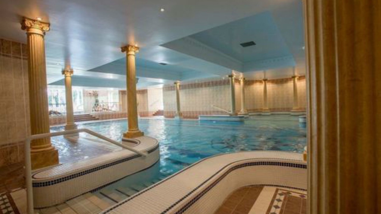 Photo of Outdoor in Thornton Hough