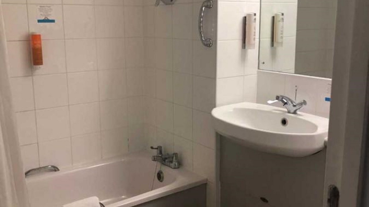 Photo of Bathroom in Fleet