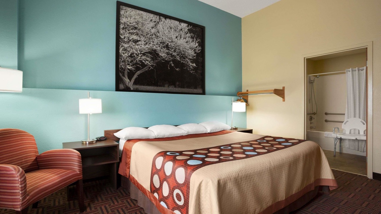 Photo of Bedroom in Marion