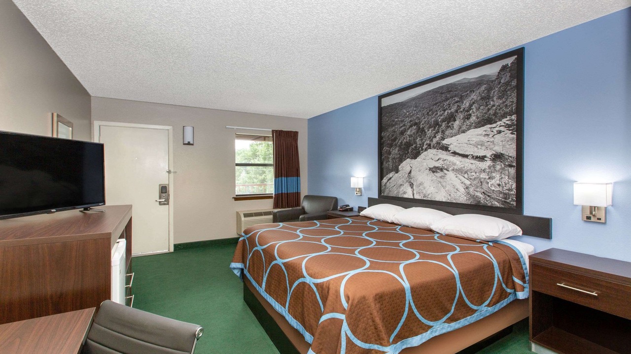 Photo of Bedroom in Malvern