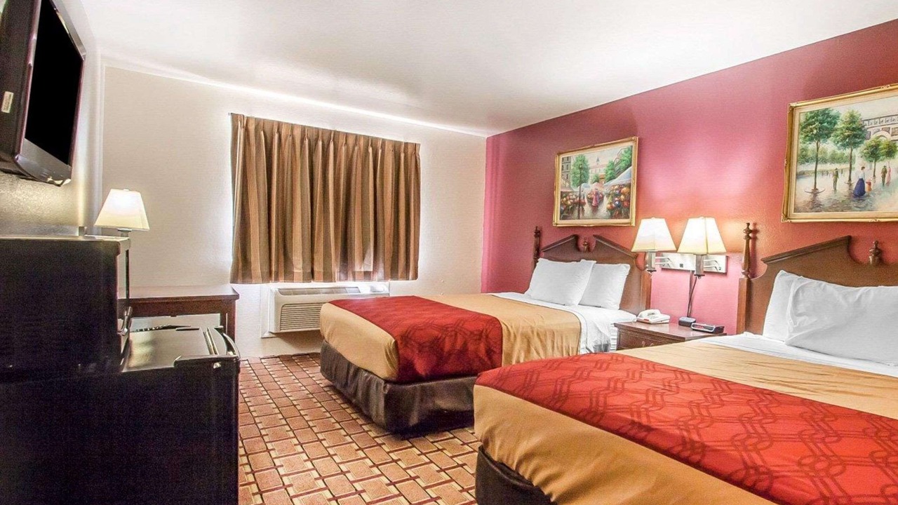 Photo of Bedroom in Dexter