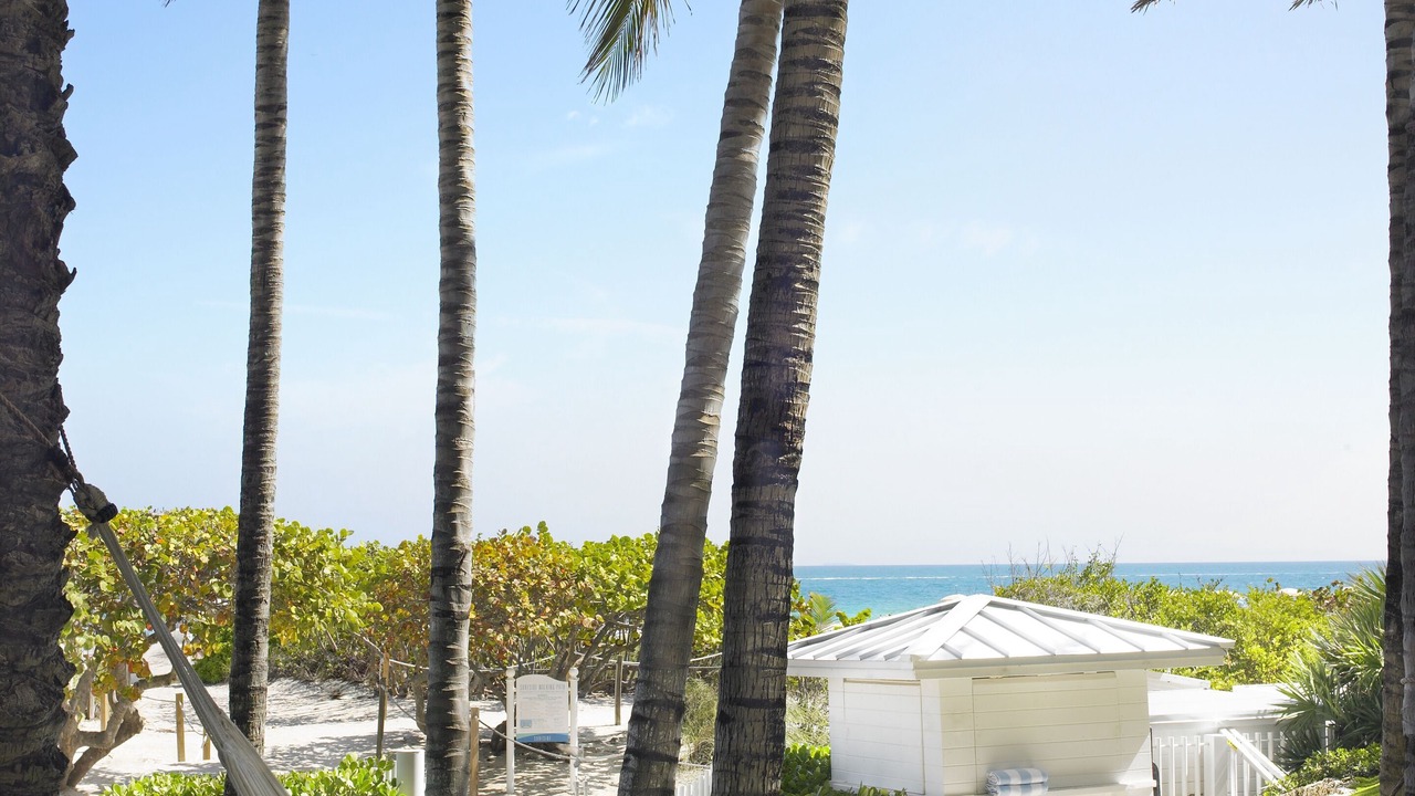 Photo of Bedroom in Surfside